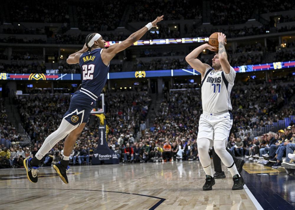 虽然他曾在 虽然他曾在